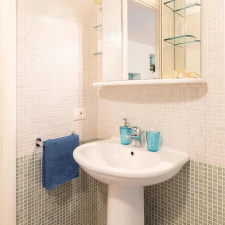 Casa Cecilia - Free Wifi Holiday home *
